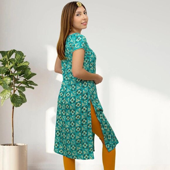 Blue and Cream Printed Kurta Design | Muvvas Boutique - Picture 3 of 10